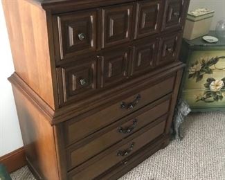 Dresser $ 120.00