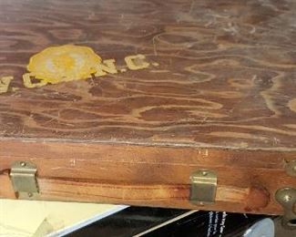 Artists box (Univ of North Carolina)