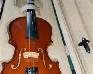 Violin needs a little love