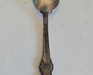 1 Hawaii spoon $2