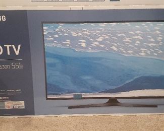 Box, 55" Samsung 4k HDTV