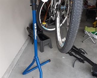 Park Tools, bike mechanics repair stand