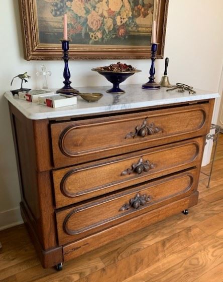 Eastlake 3-Drawer, Marble-topped Chest