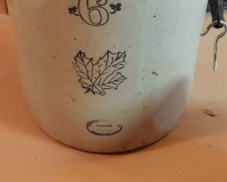 Antique Western Stoneware 6 Gallon Crock with handles