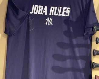 JOBA CHAMBERLAIN Signed T-Shirt with Inscription "Legends The Name Explains It All"