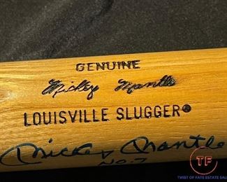 MICKEY MANTLE Signed Louisville Slugger with "No. 7" Inscription