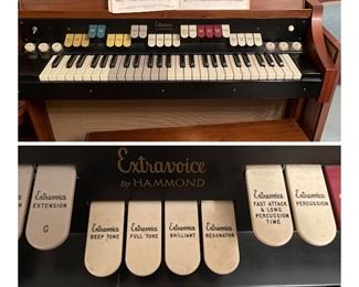 Hammond Organ.