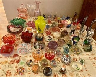 Italian MCM & other glass: figures, whimsies, paperweights, vases, bowls