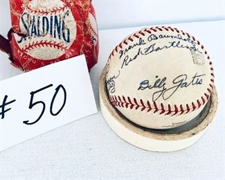 Vintage team ball. Signatures include Ted kluszewski. Not authenticated. $50
