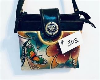 Original sharif 1827 bag ( wear on strap) 
9 x 9.   $25
