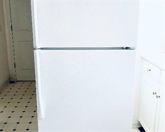 Whirlpool refrigerator. 28w. 29d. 62t. 
$200. It works!!