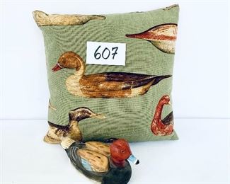 Pillow 12x12. Ceramic duck 8”L. 
Lot $18