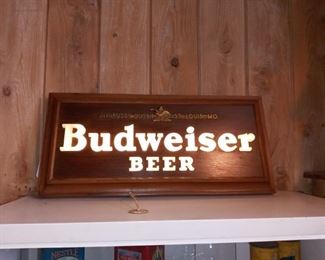 Vintage lighted Budwiser Sign