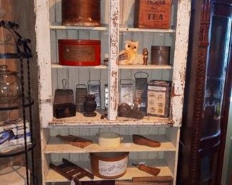 Chippy beadboard hutch