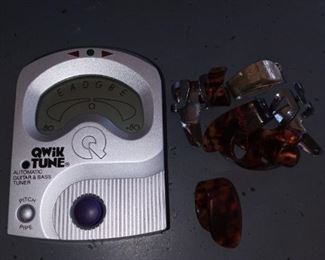 Guitar tuner and pics
