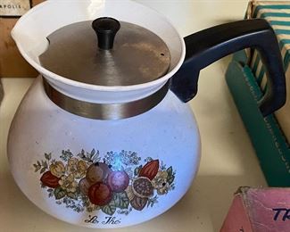 Corningware Spice of Life Teapot