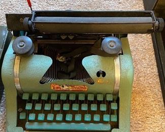 Green Tom Thumb Child's Typewriter