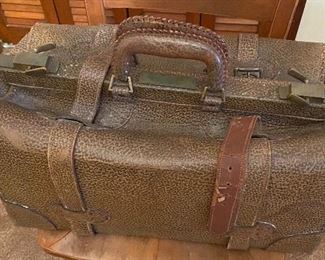 Old Leather Travel Bag