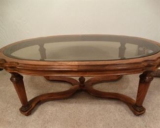 Ethan Allen Cocktail Table