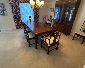 Henredon Pan Asian Dining Room Set with 8 Chairs and Table Leaf