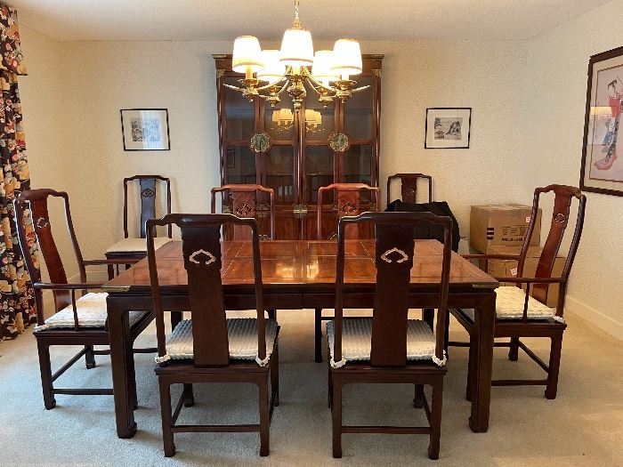 Henredon Pan Asian Dining Room Set with 8 Chairs and Table Leaf