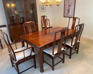 Henredon Pan Asian Dining Room Set with 8 Chairs