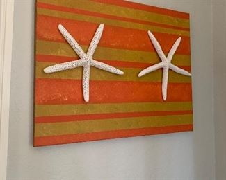 lot 52- beach wall decor $10