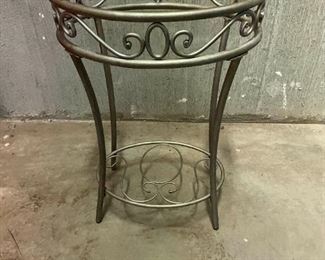 Oval Metal End Table Missing Glass Top