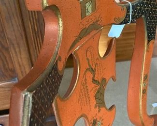 Back splat of a painted Queen Anne style armchair