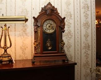 Mantle Clock