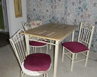 small dinette 