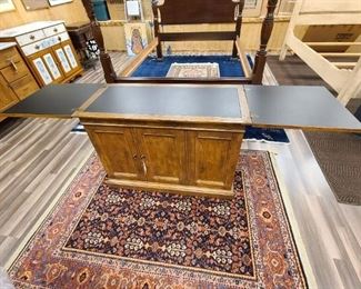 Vintage Flip Top Server Bar