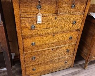Late 19th Century Oak Chest of Drawers