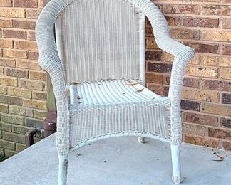 Wicker chair (2 total)