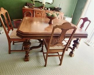1 of 2 Vintage Dinning Table with 4 Chairs