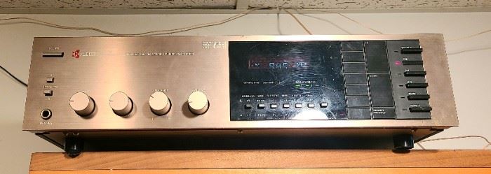 1 of 4 Kyocera R-451 Quartz System Synthesized Stereo Tuner/Amplifier