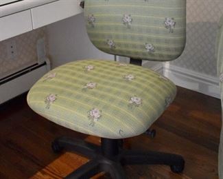 Matching desk chair