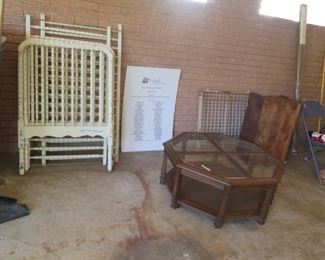 MAGNOLIA ON FERN 001