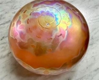 SIGNED ‘LEVAY’ ART GLASS PAPERWEIGHT 