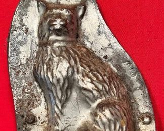 SMALL ANTIQUE CAT CHOCOLATE MOLD 