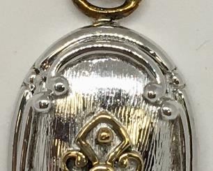PENDANT/NECKLACE