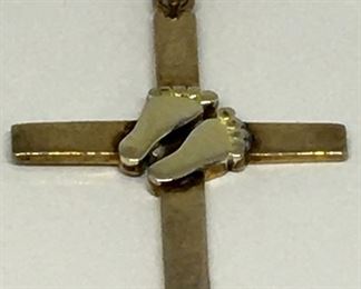 CROSS PENDANT