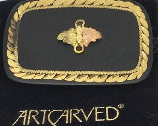 TRICOLOR BELT BUCKLE