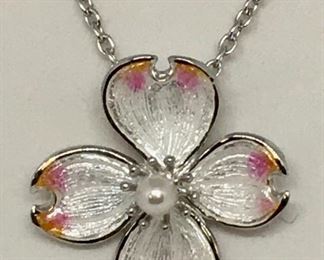 DOGWOOD PENDANT/NECKLACE