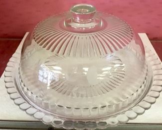 VINTAGE PRINCESS HOUSE PIE PLATEW/ORIGINAL BOX