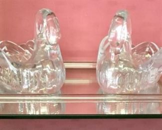 ACRYLIC SWAN DISHES, MIRRORED VANITY TRY WITH GLASS ROD BORDER