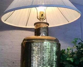 BRASS JAR LAMP