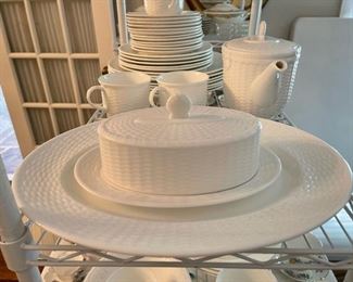 Wedgwood “Nantucket” 67 piece china set