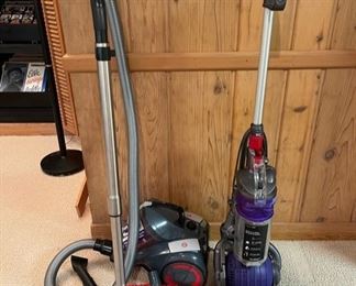 Like New Dirt Devil DashMulti and Dyson Ball vacuums