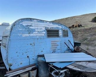 #360 • Travel Trailer